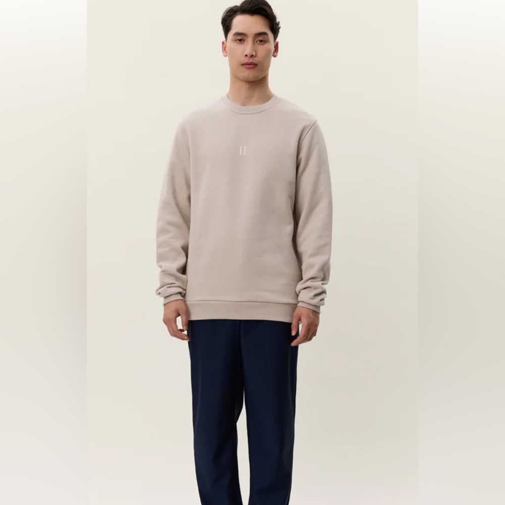 LES DEUX mini encore light sand tan crew neck cotton sweatshirt great cond (L)